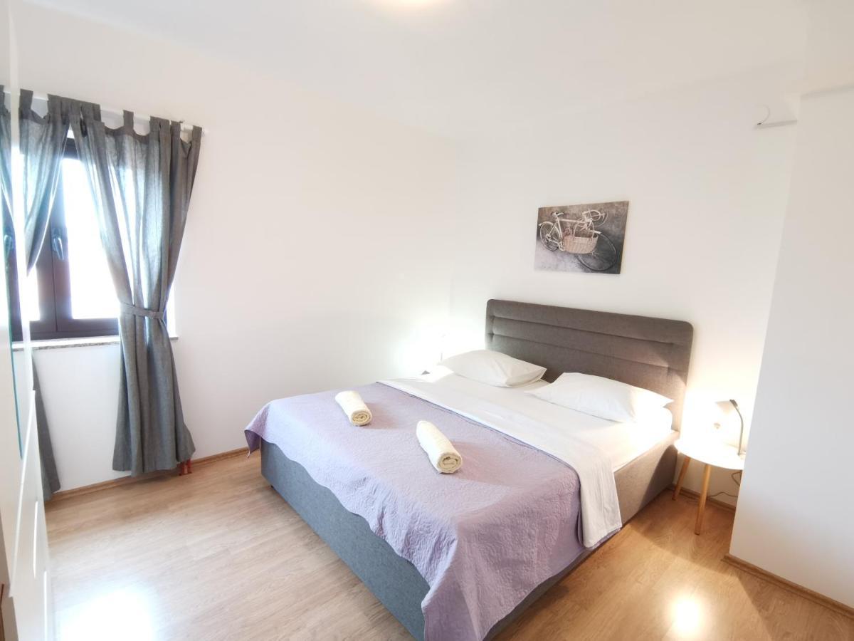 Apartman Sintic 크르크 외부 사진
