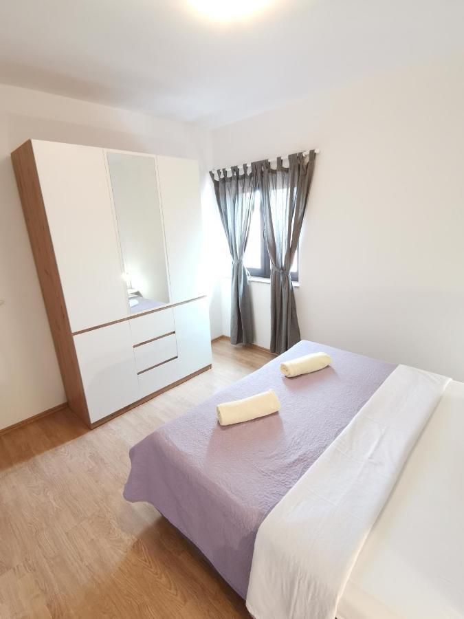 Apartman Sintic 크르크 외부 사진